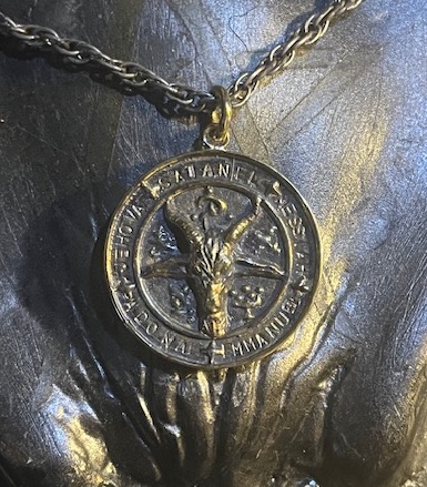 Bahomet Pendant Top_XX_sl